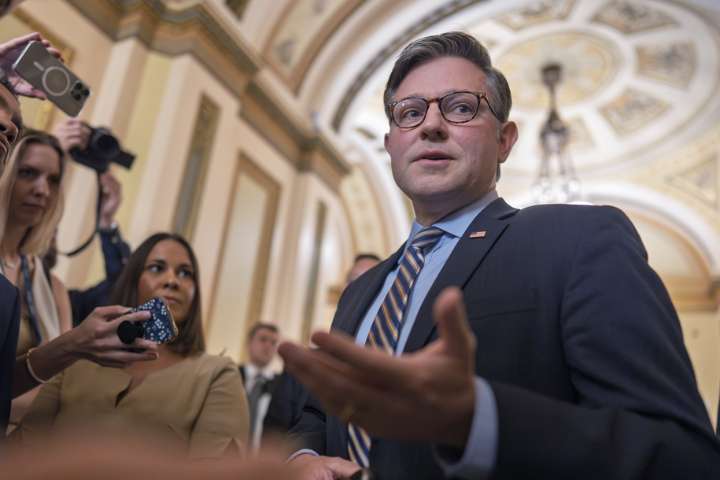 Oops! House speaker didn't mean to say Trump was an FBI informant