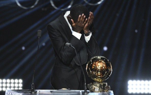 Dembélé del PSG gana el Balón de Oro