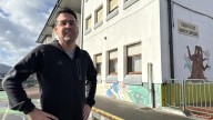 Más y mejor luz para el colegio Ramón de Campoamor de Navia