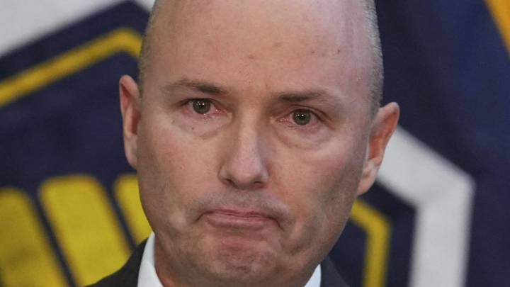 “Las redes sociales son un cáncer”, según el gobernador de Utah tras el asesinato de Kirk