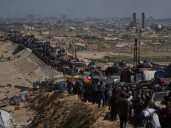 Thousands of Palestinians flee as Israeli bombs rain down on Gaza City