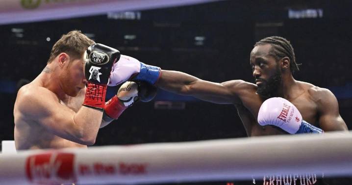 Terence 'Bud' Crawford beats Canelo Alvarez, makes boxing history as 3
