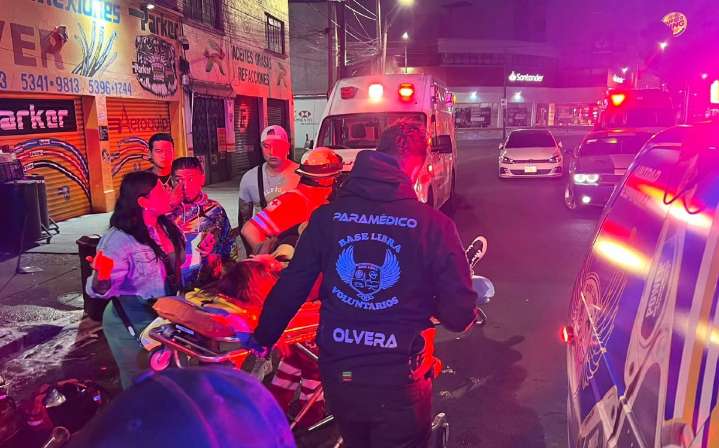 Conductor atropella a comensales de un bar clandestino en Azcapotzalco, CdMx; hay al menos 6 heridos