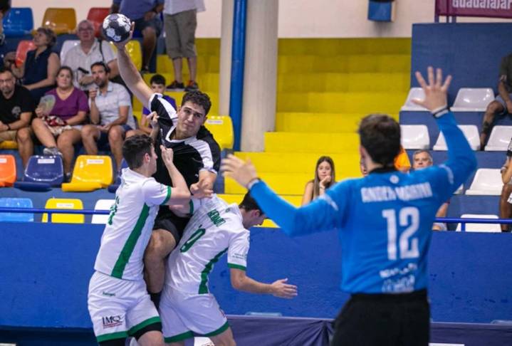 El BM Guadalajara arranca la Liga Asobal este sábado en casa del BM Logroño