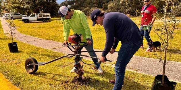 Tlajomulco siembra más de 10 mil árboles en El Palomar con el programa “Reforestatón”