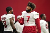 Deadspin | Titans sign LB Kyzir White, a former starter for Cardinals, to practice squad