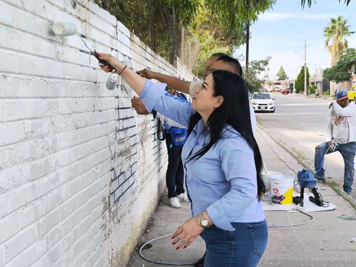 «Pinta tu Escuela» con participación interinstitucional dignifica planteles educativos: Myrna Monge