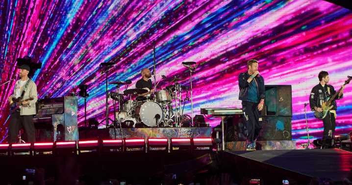 Woman seen on Coldplay 'kiss cam' with Astronomer CEO files for divorce from husband