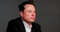 Padre de Elon Musk enfrenta denuncias de abuso sexual contra familiares