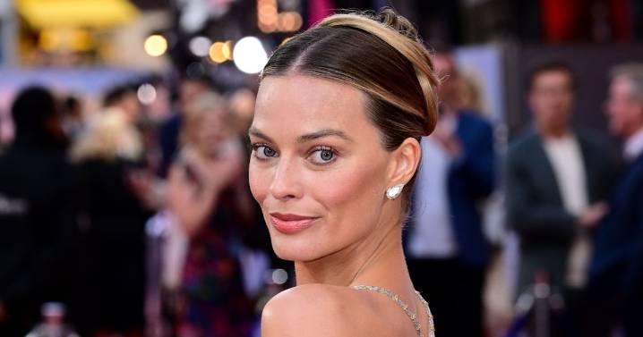 Margot Robbie Says Male 'Wolf Of Wall Street' Fans Are A Red Flag
