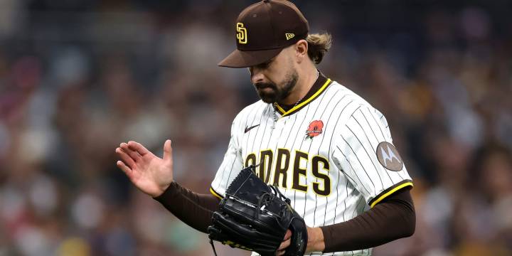 David Morgan to injured list with right shoulder inflammation
