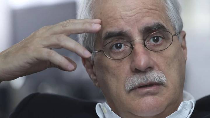 Jorge Taiana cruzó a Milei: “Se humilló como una colonia ante Trump”