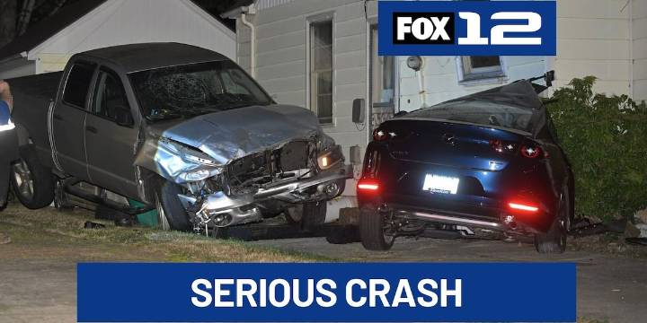 Crash damages parked cars, home in SE Portland