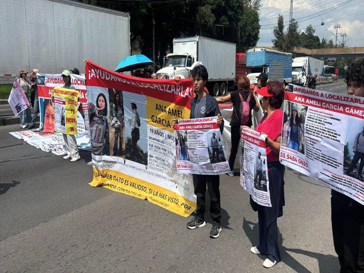 Familiares de Ana Amelí bloquean Constituyentes para exigir localización