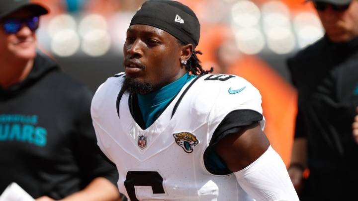 Jaguars release veteran safety Darnell Savage