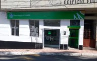 Mujer pide indemnización al Banco Agrario tras ser despedida mientras criaba un hijo con enfermedad huérfana