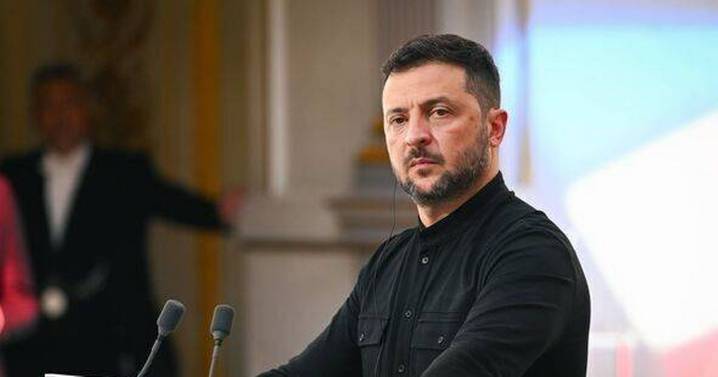 Volodymyr Zelensky reveals new Donald Trump 'force' threat made over the phone