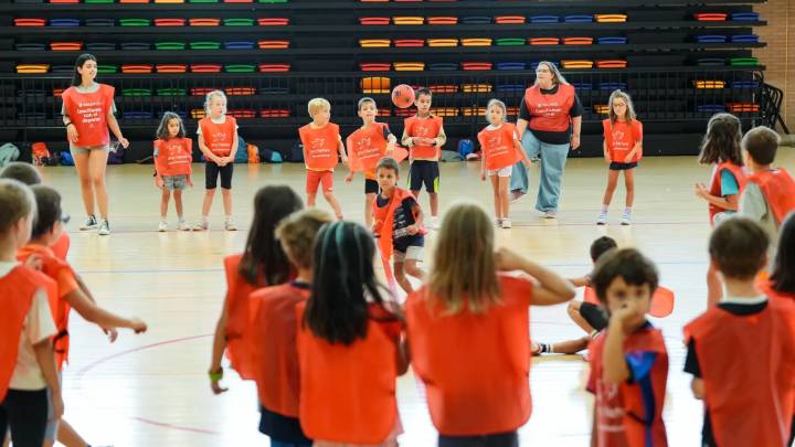 Los polideportivos de Madrid abren la primera semana de septiembre para conciliar antes de la vuelta al cole