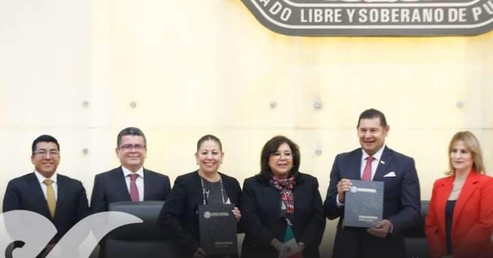 En Puebla hay una verdadera división de poderes: Armenta