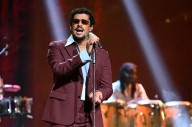 Otro latino a la NFL: Bad Bunny estará en el Show del Medio Tiempo del Super Bowl LX