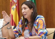 Loles López reivindica el papel "esencial" de los mayores