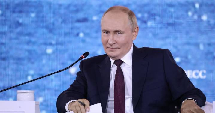 Chilling signs Vladimir Putin plans to seize land in two EU countries