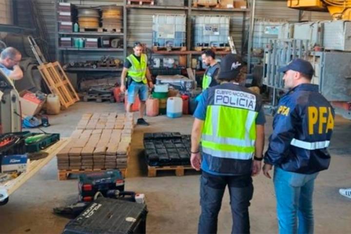 Con una sofisticada logística y maniobra trasladaron 500 kilos de cocaína de Argentina a España
