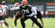 Browns make big change on OLine early in Week 2 vs Ravens