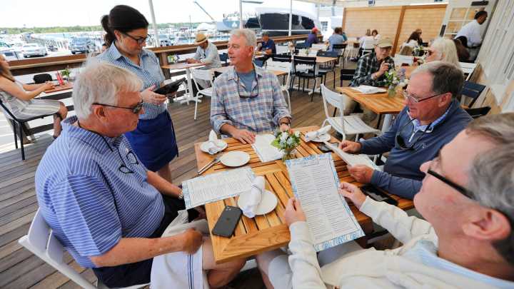 10 SouthCoast restaurants still open for waterfront dining