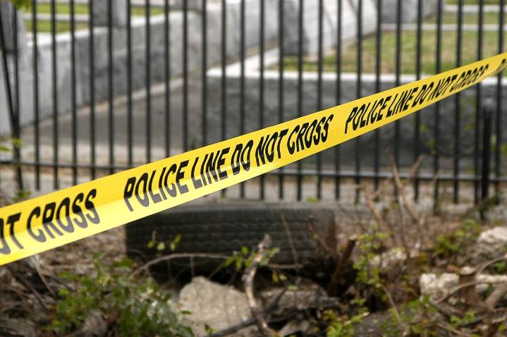 Autoridades evacúan edificios en Lone Star College ante amenaza de bomba en biblioteca