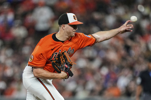 An out from being no-hit, the Orioles stun the Dodgers with 4 runs in the 9th to win 4-3