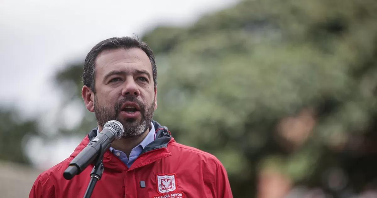 Galán endurece medidas en TransMilenio: sanciones a agresores y refuerzo contra colados