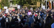 Hundreds rally for justice reform in wake of Welland toddler’s assault