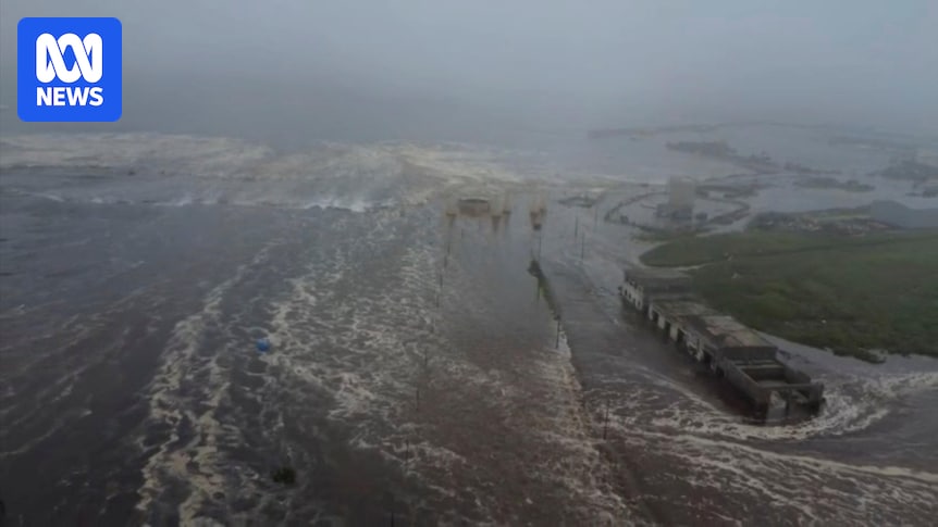 Earthquake off Russia's east coast causes Pacific tsunami warnings