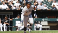Yankees head to Houston in appropriate style
