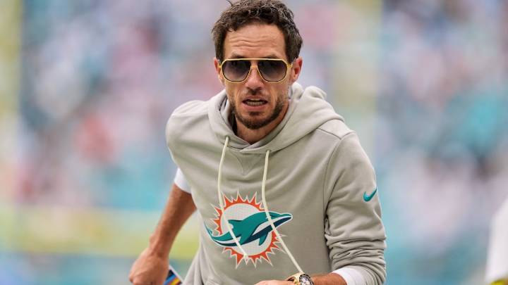 Bad might soon become worse for Dolphins embattled coach and GM