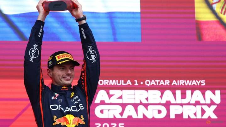 Verstappen remains a title threat, insists McLaren boss