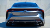 Toyota se guarda lo mejor para China, con un sedán que deja en vergüenza al Camry