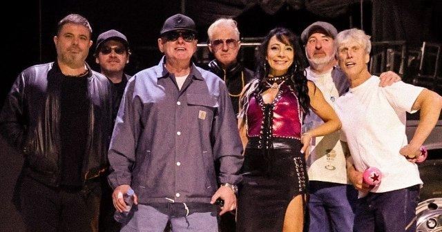Iconic Manchester band announce big homecoming show to mark special anniversary