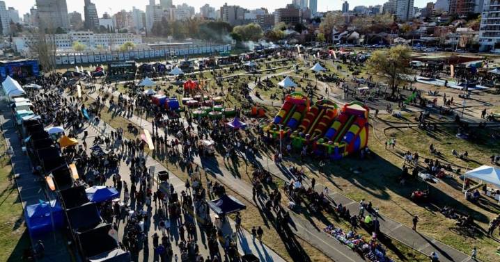 Agendá la fecha: anunciaron cuándo se hará la feria más grande de Neuquén en el parque Jaime de Nevares