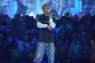 How to buy tickets to MGK's 'The Lost Americana Tour' online