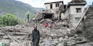 Superan mil 400 muertos por sismo de 6 grados en Afganistán