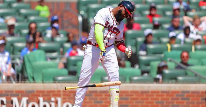 Bullpen collapses as Braves lose to Cubs in extras