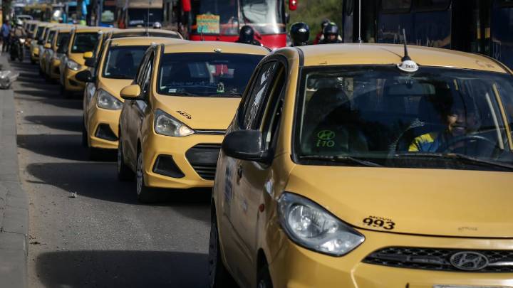 Pilas, taxistas deben renovar este documento antes de esta fecha para seguir trabajando