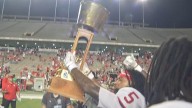 University of Houston tops Rice University in Bayou Bucket Classic 35-9, retains title for second year in a row