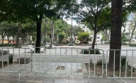 Plaza de la Solidaridad queda vacía tras ceremonia del 19S; comerciantes desconocen si podrán volver