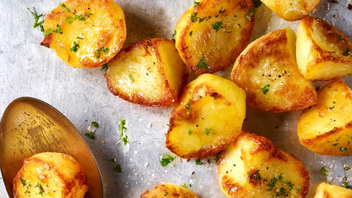 This British Technique Leads To The Crispiest Roasted Potatoes