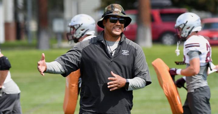 Montana running backs coach Justin Green provides continuity and perspective