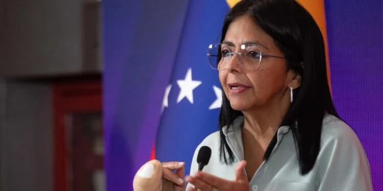 Delcy Rodríguez: «Venezuela es víctima de una de las campañas mediáticas más poderosas»
