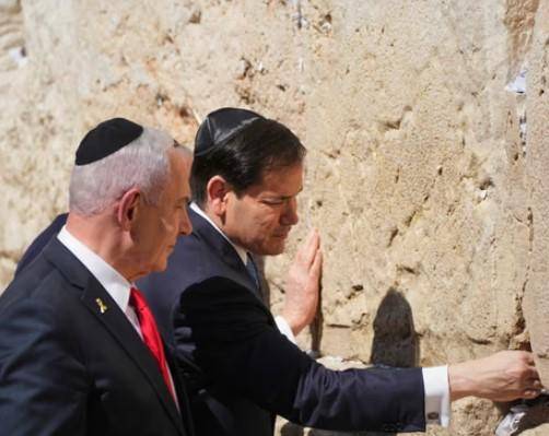Rubio visita Israel para aliviar tensiones tras el ataque a Qatar que provocó la ira de Trump